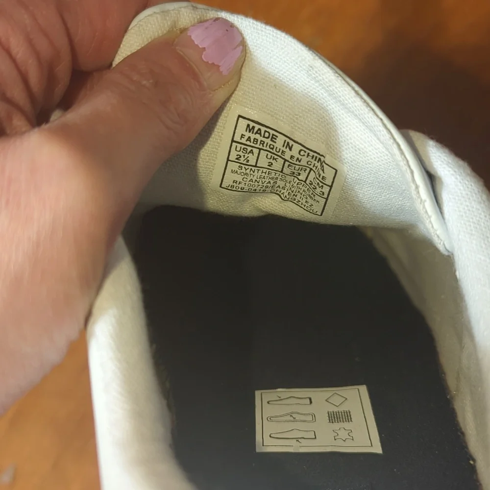 LIKE NEW Polo Leather Velcro Shoes - Picture 11 of 12